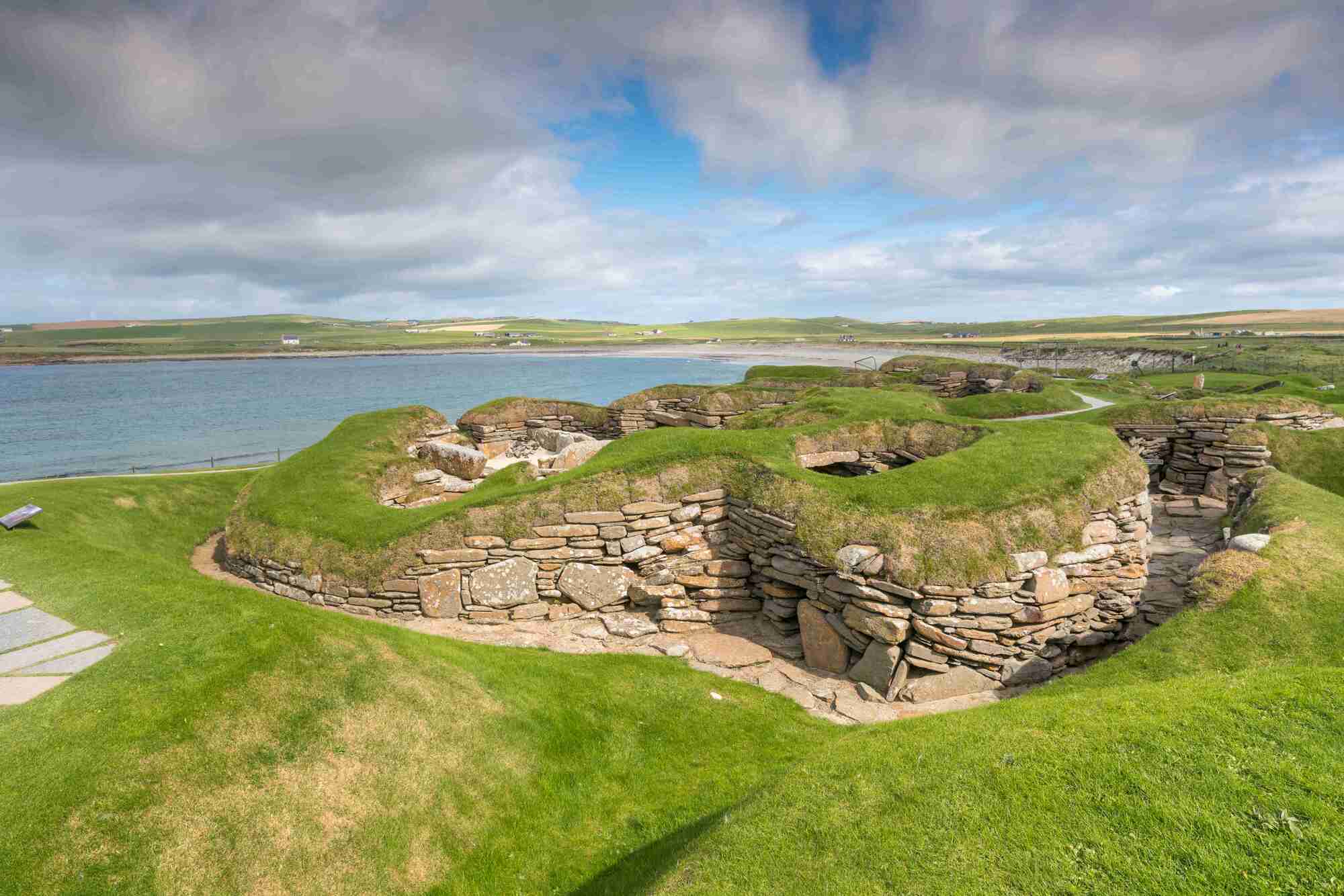 Discover Orkney Small-Group Tour – ancient Neolithic sites and dramatic island landscapes