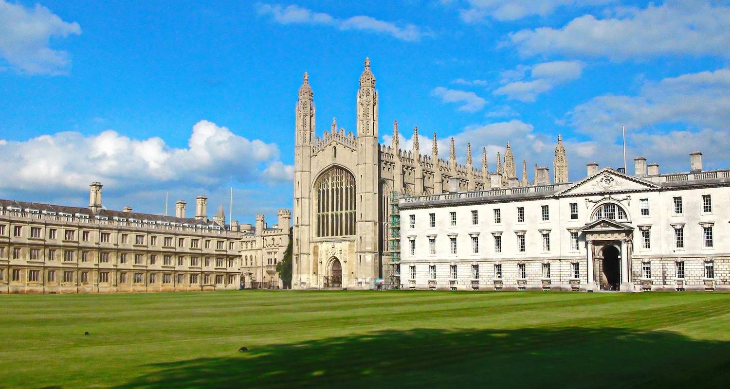 Best of England, Wales & Yorkshire Small-Group Tour – historic cities and dramatic landscapes