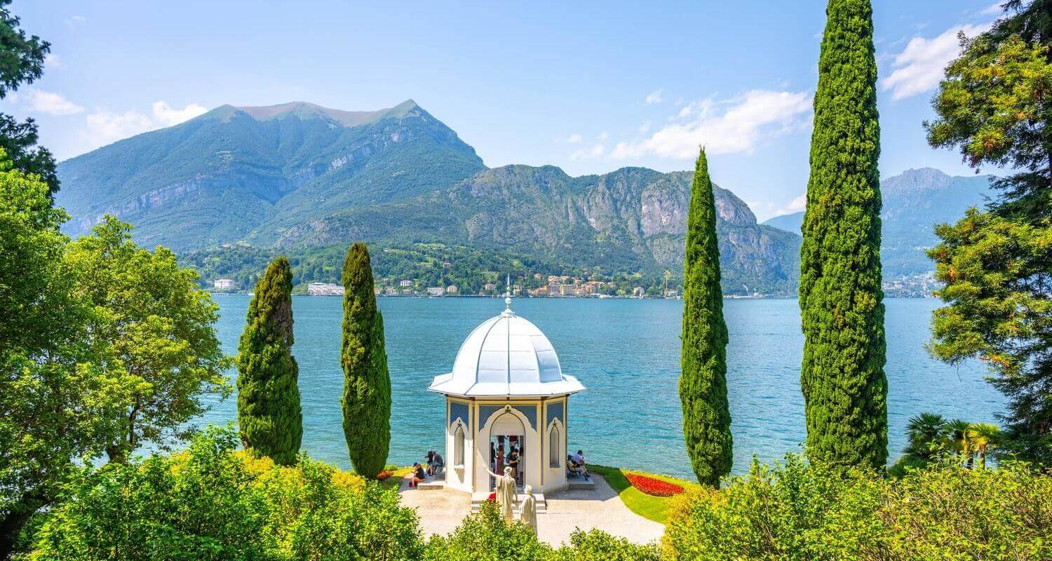 Lake Como boat cruise to Bellagio Northern Italy