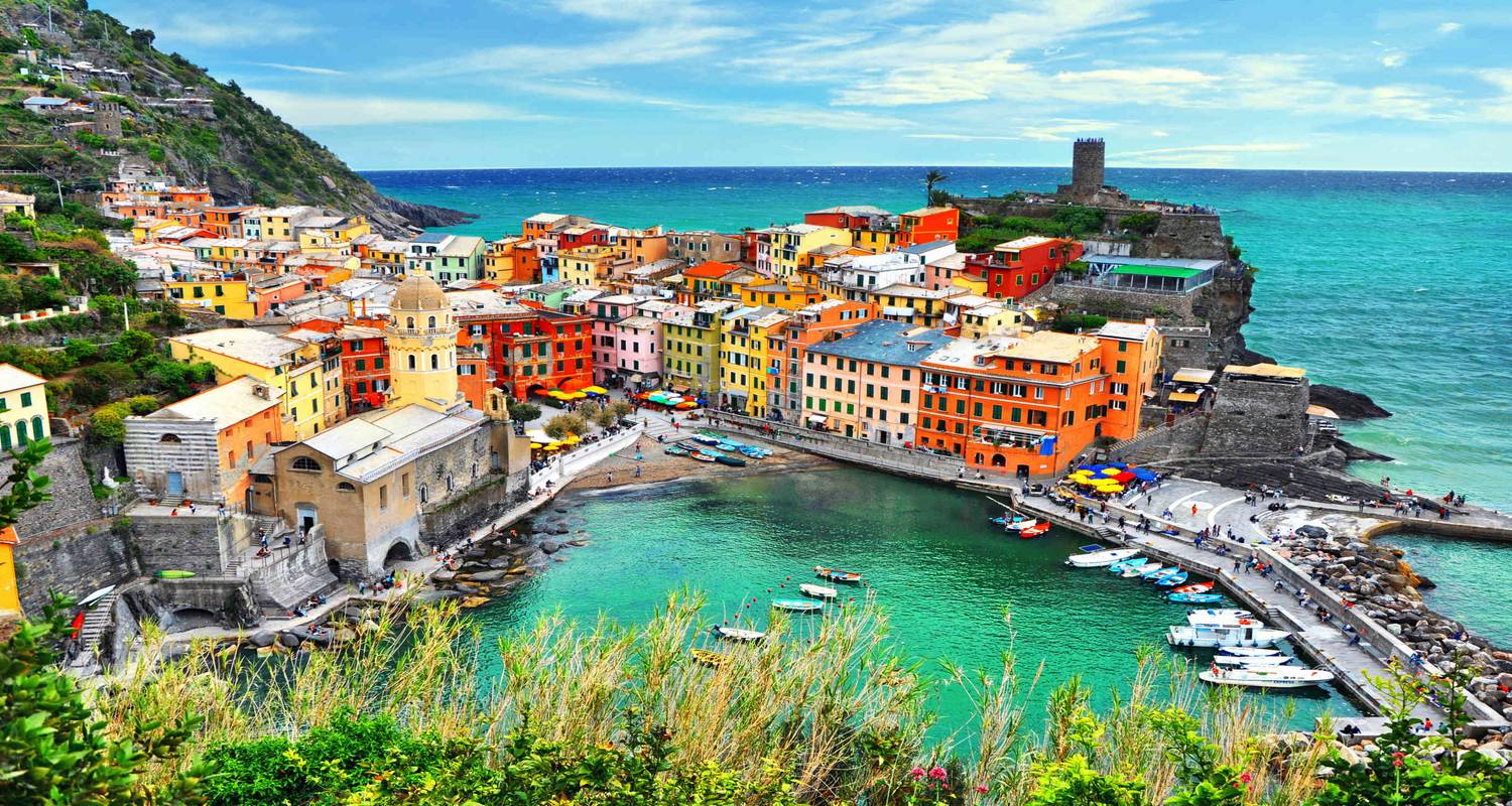 Cinque Terre colourful cliffside villages coastal boat cruise
