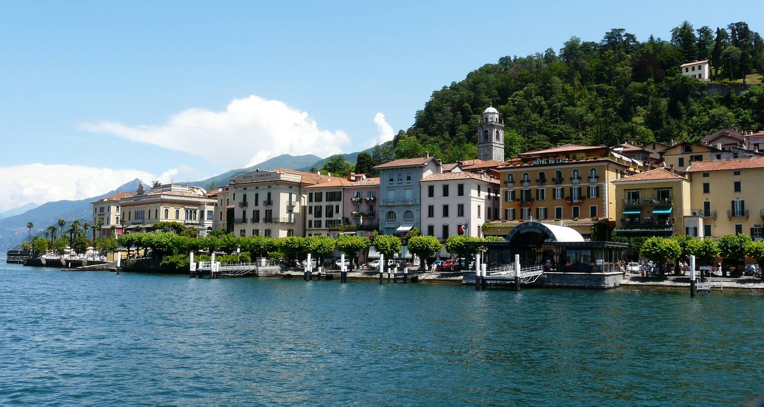 Lake Como boat cruise to Bellagio Northern Italy
