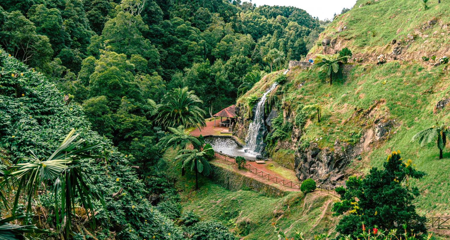 Sete Cidades twin lakes Vista do Rei viewpoint São Miguel Azores
