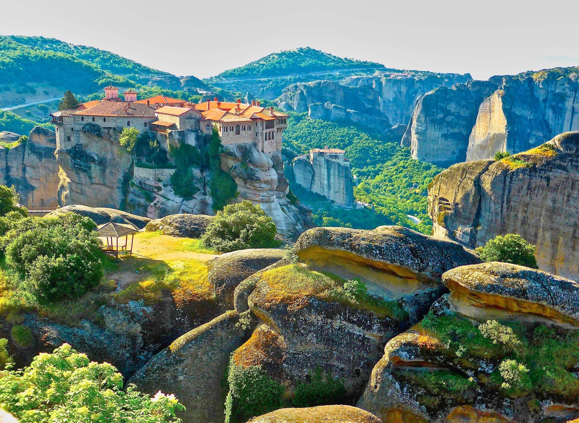 Discovery of Greece 4-day tour Meteora Olympia Delphi Mycenae